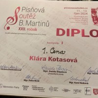1. místo Klárky Kotasové v pěvecké soutěži
